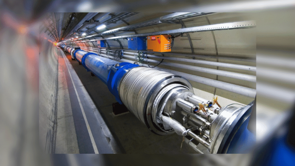 Foto do LHC, maior acelerador de partículas do mundo.