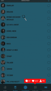 Lista de visualizadores de stories do Instagram com destaque para os primeiros nomes, em tons de azul.